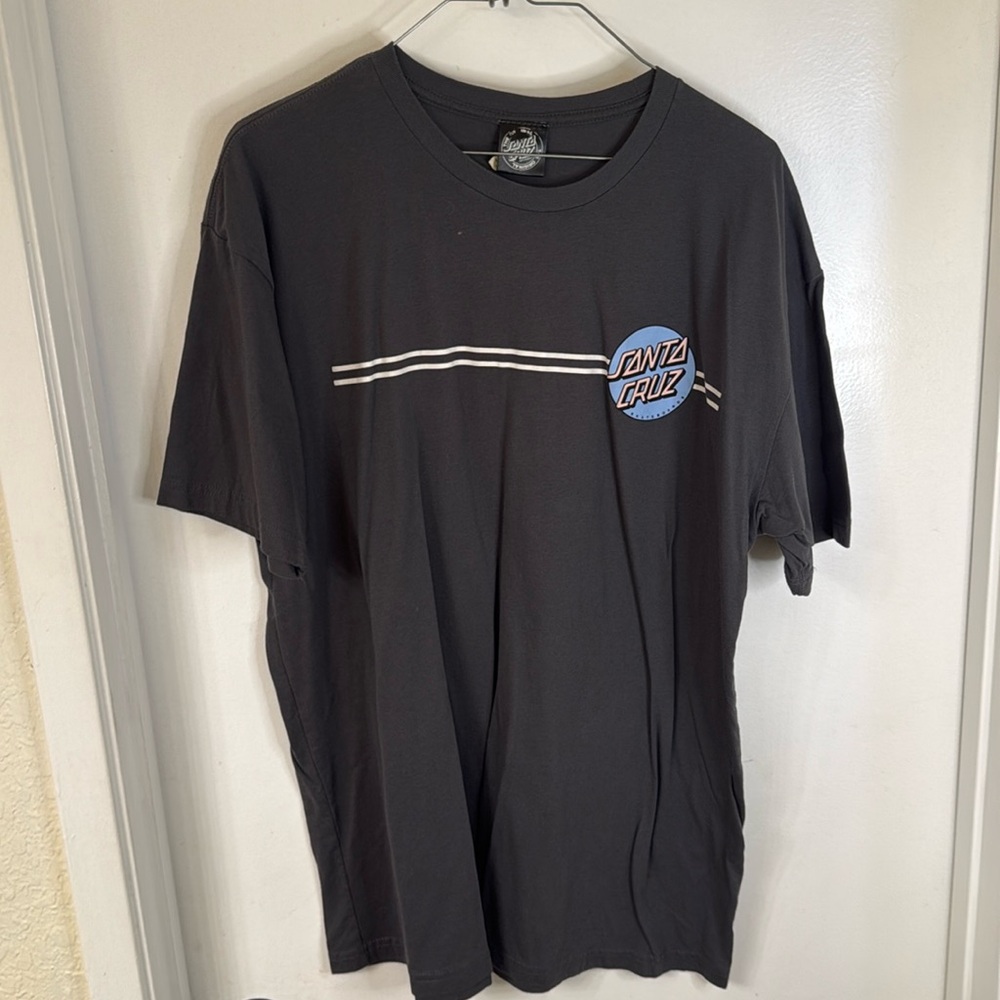 Women’s Juniors Santa Cruz Skateboards T-Shirt Gray NWOT